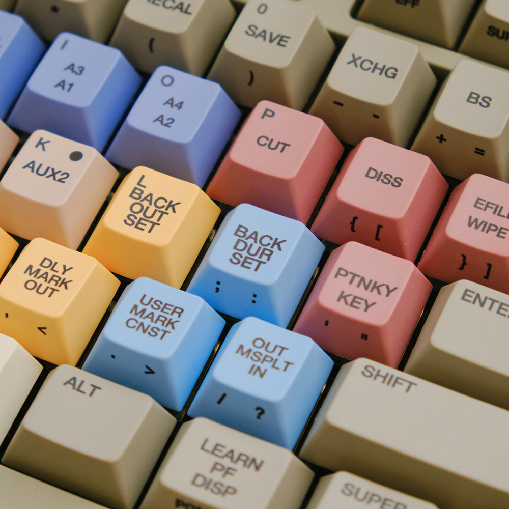 Klawisze FBB S9000 w stylu ret – Retro Gaming Keyboard recenzja i cena